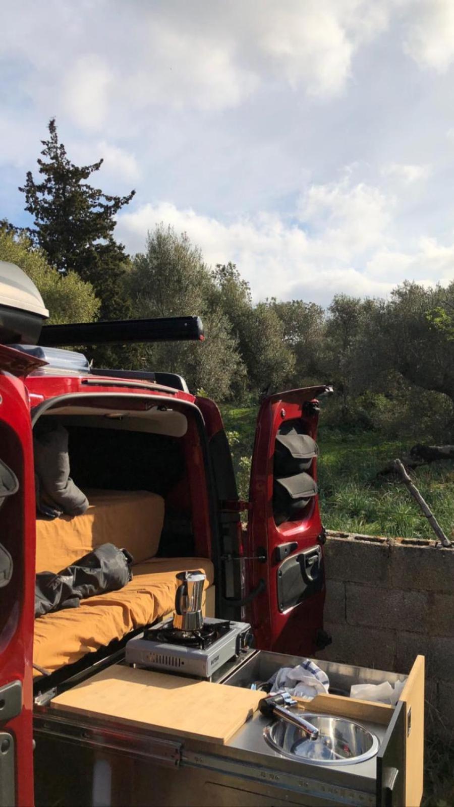 מלון פלמה דה מיורקה Dacia Dokker Camperiz מראה חיצוני תמונה